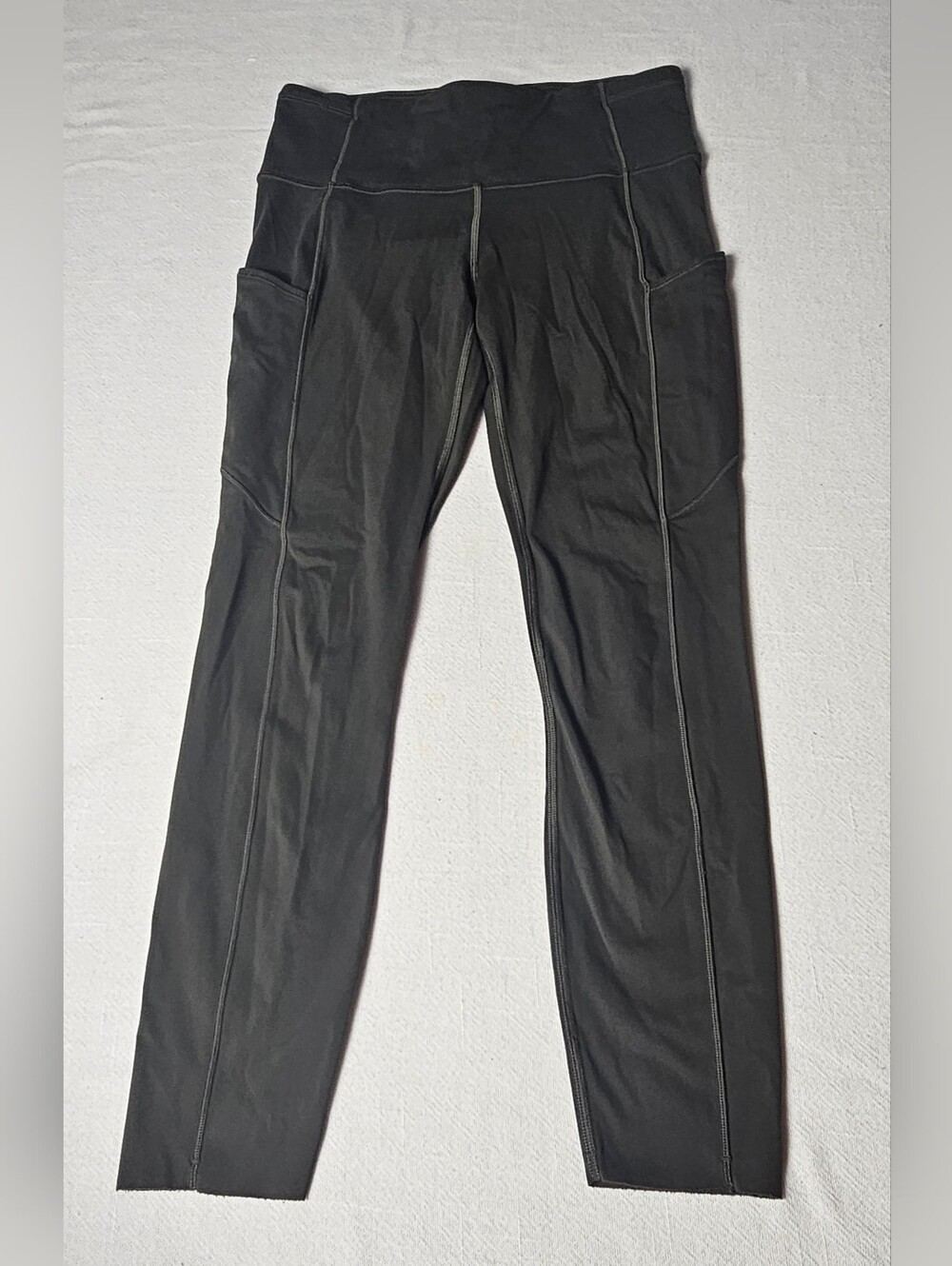 Lululemon Fast and Free High-Rise Tights Womens Size 6 Dark Olive